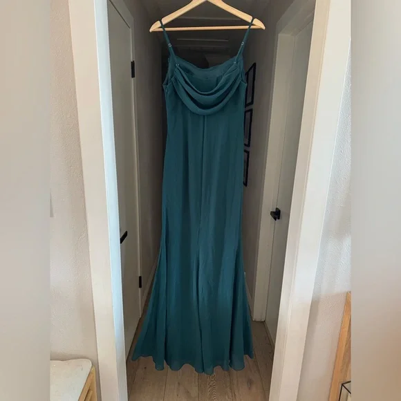 NWOT | Lulus | Captivated Emerald Green Cowl Neck Maxi Dress | Sz S - Picture 8 of 12